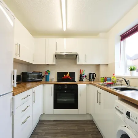 Broadcroft Two Bedroom House In North Hébergement de vacances Bristol